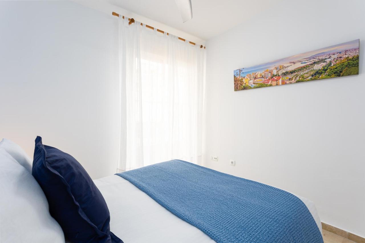 Holidays2Malaga Capuchinos French Balconies, Private Parking, Wifi & Air Con ภายนอก รูปภาพ
