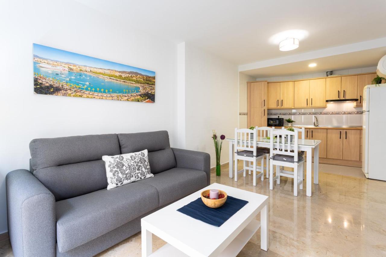 Holidays2Malaga Capuchinos French Balconies, Private Parking, Wifi & Air Con ภายนอก รูปภาพ