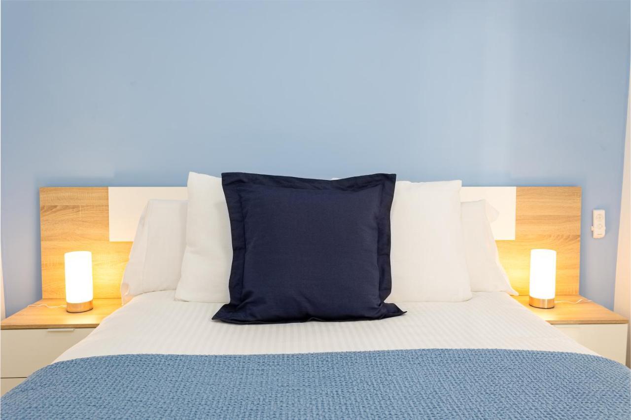 Holidays2Malaga Capuchinos French Balconies, Private Parking, Wifi & Air Con ภายนอก รูปภาพ
