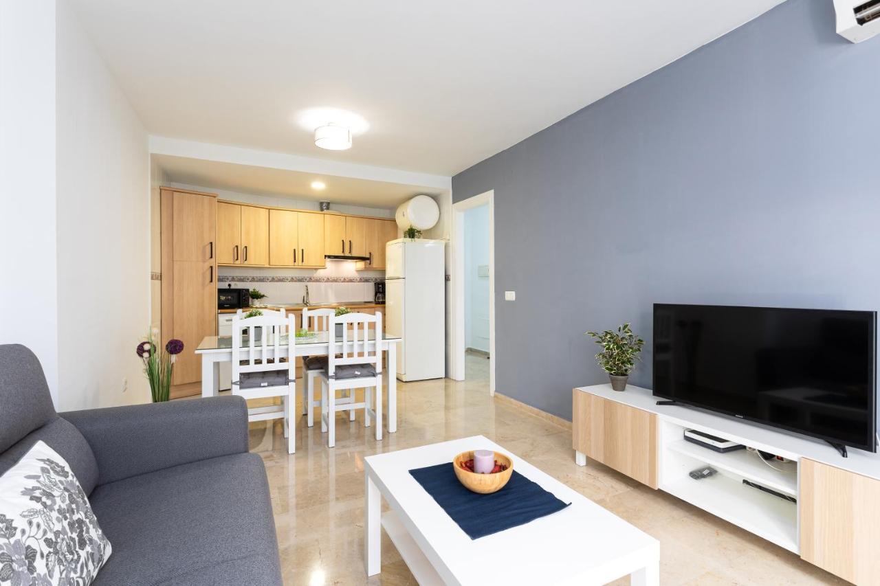 Holidays2Malaga Capuchinos French Balconies, Private Parking, Wifi & Air Con ภายนอก รูปภาพ
